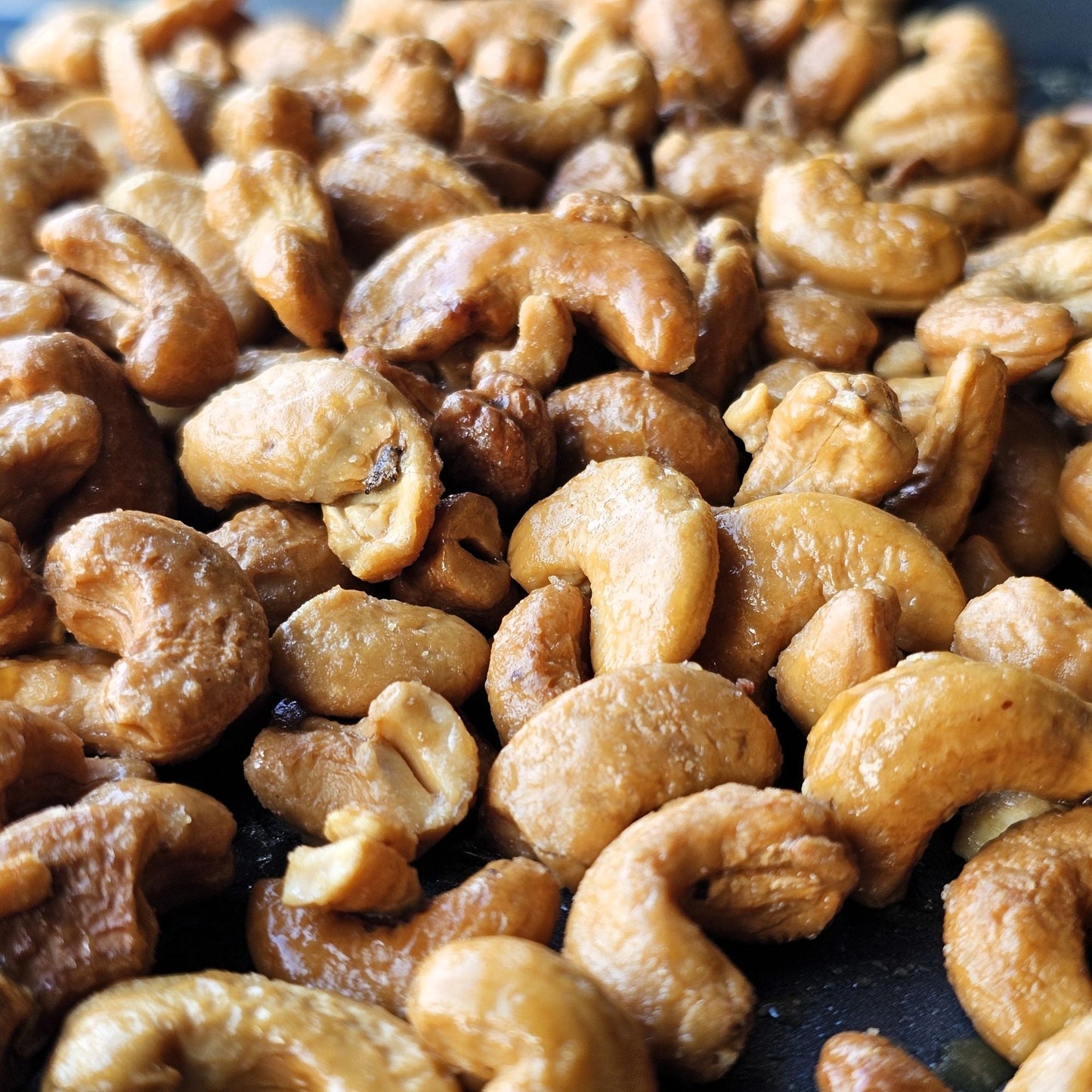 Cedar Valley Cuts Maple Sea Salt Cashews - (Various Sizes Bags) - Snacks