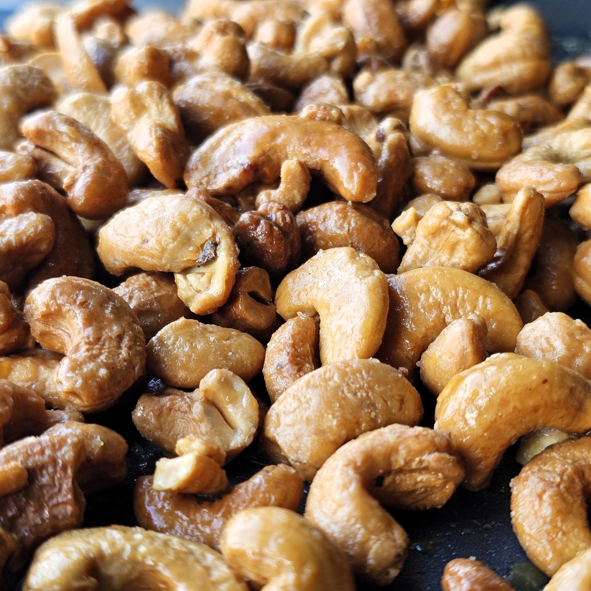 Cedar Valley Cuts Maple Sea Salt Cashews - (Various Sizes Bags) - Snacks